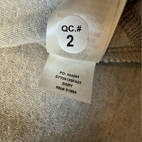 Patagonia Shearling Fleece Hoody, Women’s Medium, Color Salt Grey - Picture 4 of 5